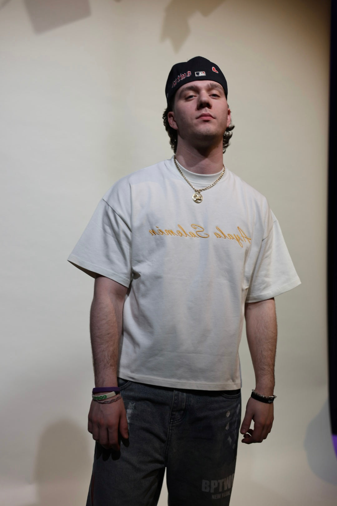 VNTGE WHITE Reverse T Shirt